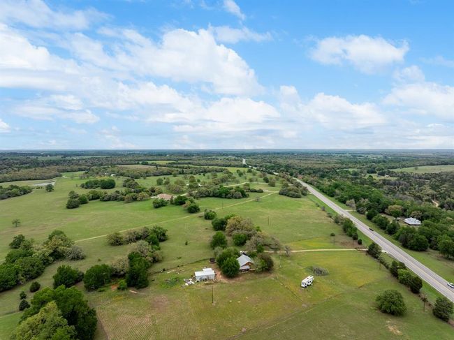 10565 N Highway 77, House other with 3 bedrooms, 3 bathrooms and 4 parking in Lexington TX | Image 37