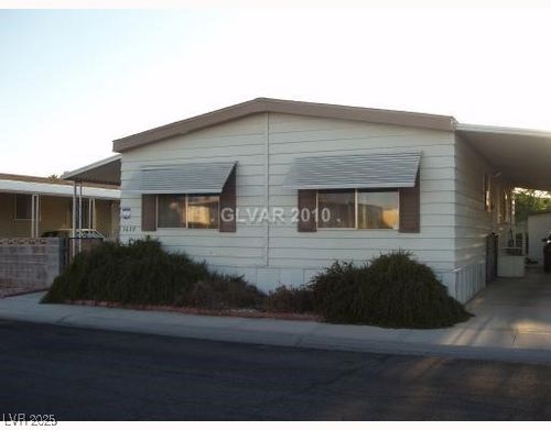 3659 Fort Mchenry Dr, Las Vegas, NV, 89122-3979 | Card Image