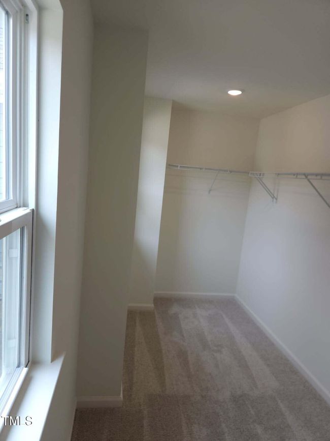 GS24 MASTER CLOSET | Image 7
