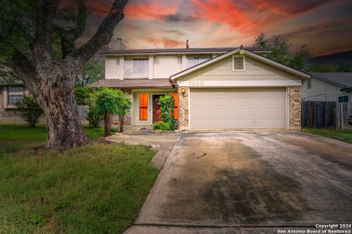 7290 Shadow Ridge, San Antonio, TX, 78250 | Card Image