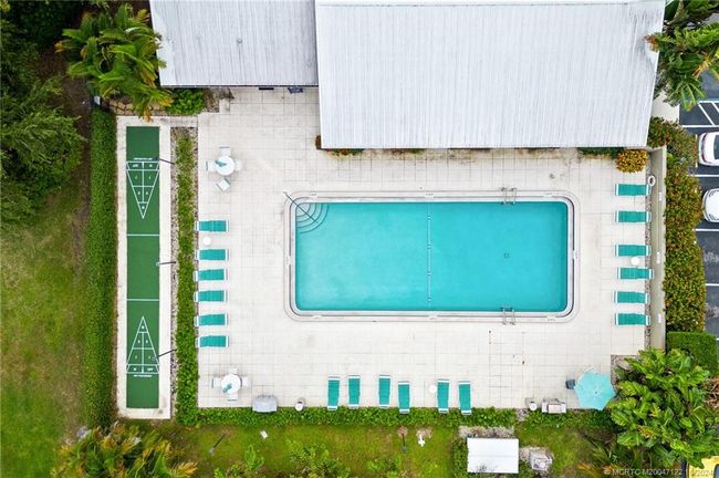APT-7-3 - 800 Nw Fork Rd, Condo with 2 bedrooms, 2 bathrooms and null parking in Stuart FL | Image 32