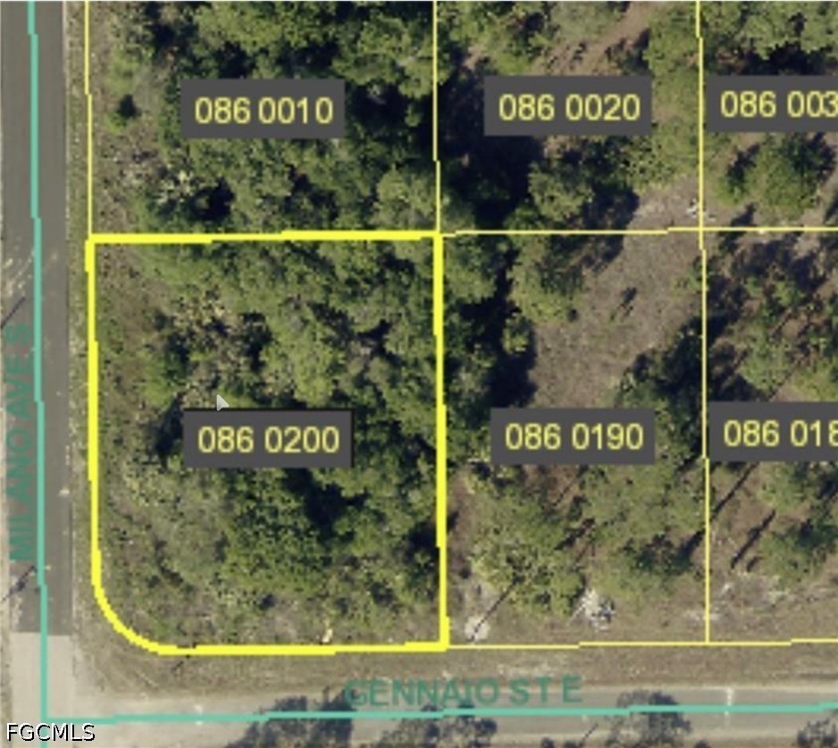 Land in Lehigh Acres