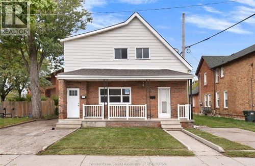 1-736 University E, Windsor, ON, N9A2Z7 | Card Image