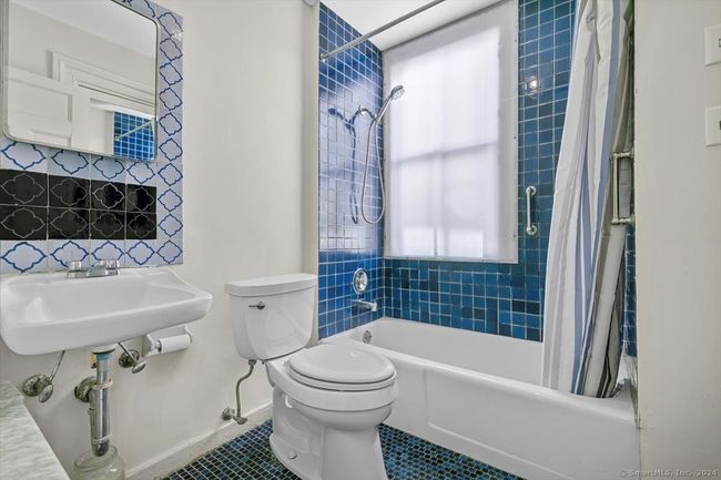2nd floor full bath | Image 19