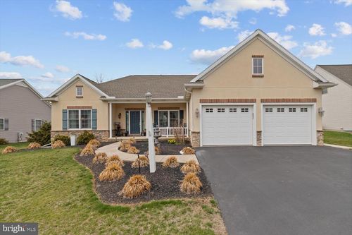 335 Enterprise Dr, Bird In Hand, PA, 17505-9632 | Card Image