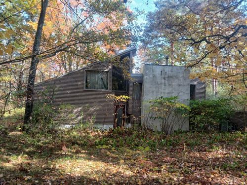 1865 Ellen Dr, Harrisville, MI, 48740-9572 | Card Image