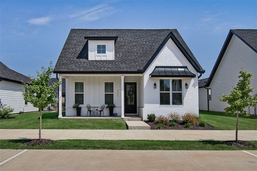 4025 W Sommerset St, Rogers, AR, 72758-7068 | Card Image