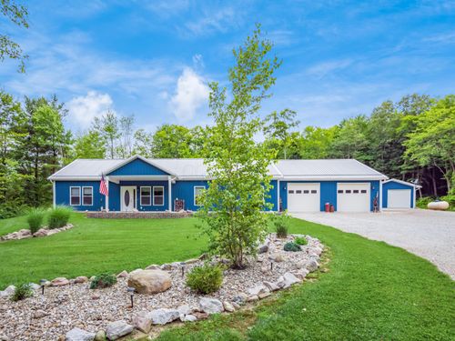 9325 Cinder Tipple Rd, Heath, OH, 43056-8917 | Card Image