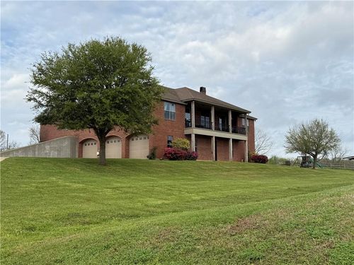 2000 Industrial Park Rd, Alexandria, LA, 71303-4567 | Card Image