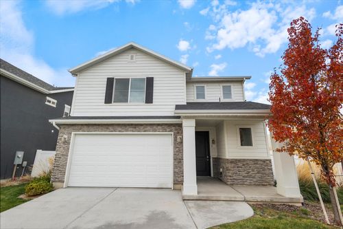 1546 W Parkview Dr, Syracuse, UT, 84075-9851 | Card Image