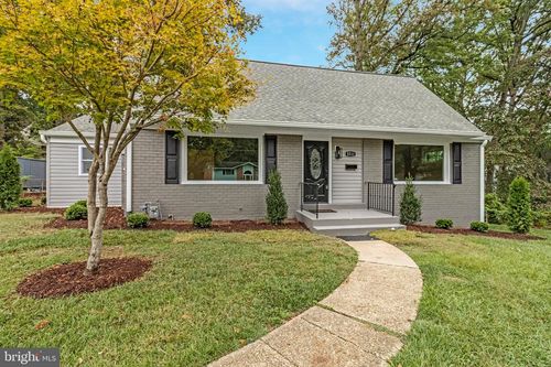 5511 Callander Dr, SPRINGFIELD, VA, 22151-1403 | Card Image