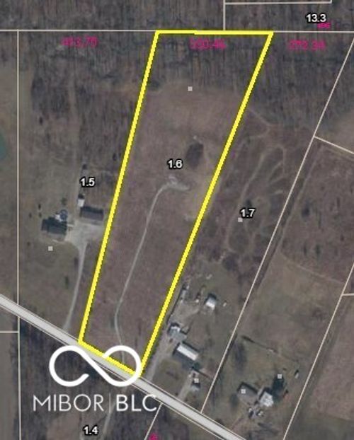 8200 W County Road 830 S, Paris Crossing, IN, 47270-9581 | Card Image