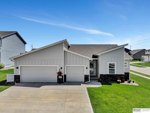 11263 Osprey Cir, Papillion, NE, 68046-3887 | Card Image