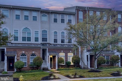 5019-5019 Anchorstone Dr, Woodbridge, VA, 22192-5360 | Card Image