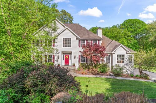 50 Marlin Rd, Sandy Hook, CT, 06482-1359 | Card Image