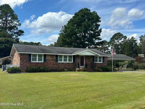 1806 Hilltop Cir, Goldsboro, NC, 27530-8504 | Card Image