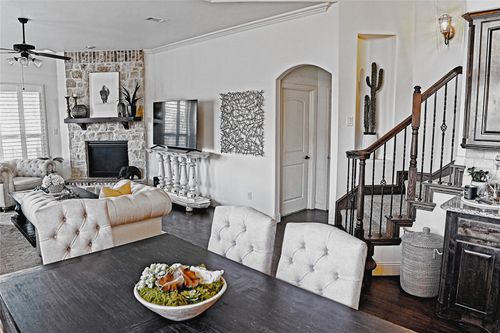 10612 Steinbeck Ct, Irving, TX, 75063-5433 | Card Image