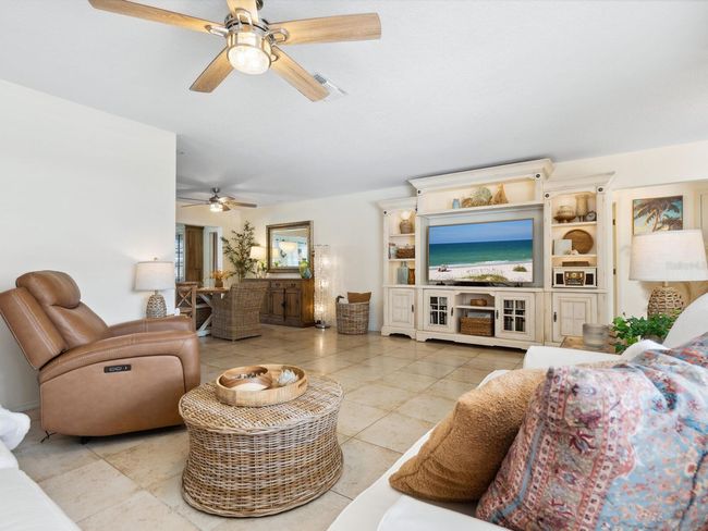 7460 Dickens Dr, House other with 3 bedrooms, 2 bathrooms and null parking in SARASOTA FL | Image 9