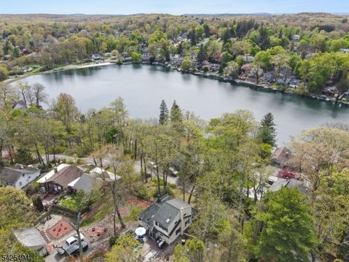 69 Lindys Dr, West Milford, NJ, 07480-4274 | Card Image