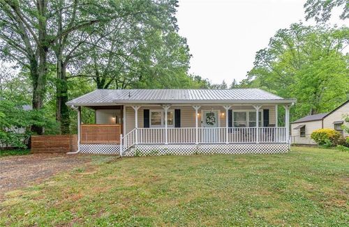 104 E Gordon St, Villa Rica, GA, 30180-2018 | Card Image