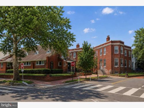 653 11th St Ne, WASHINGTON, DC, 20002-5317 | Card Image