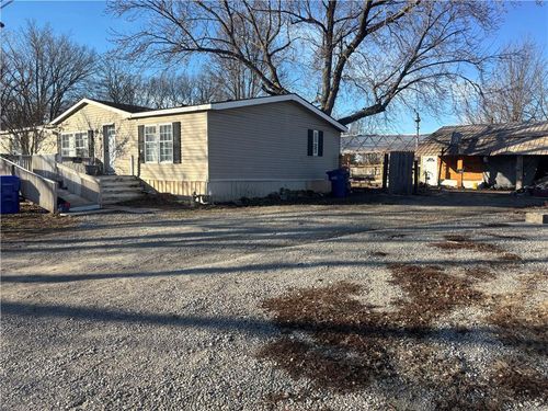 210 S Walnut St, Houstonia, MO, 65333-1230 | Card Image