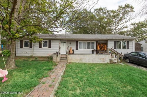 319 Wisteria Dr, Brick, NJ, 08723-5934 | Card Image