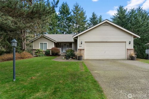 14507 46th Avenue Ct Nw, Gig Harbor, WA, 98332-8030 | Card Image