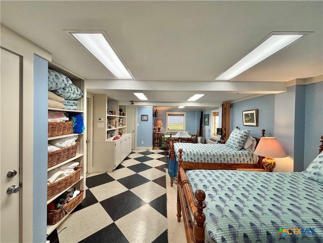 1007 N Washington St, House other with 3 bedrooms, 3 bathrooms and null parking in Port O Connor TX | Image 36