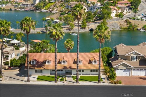 22275 Canyon Club Dr, Canyon Lake, CA, 92587-7950 | Card Image