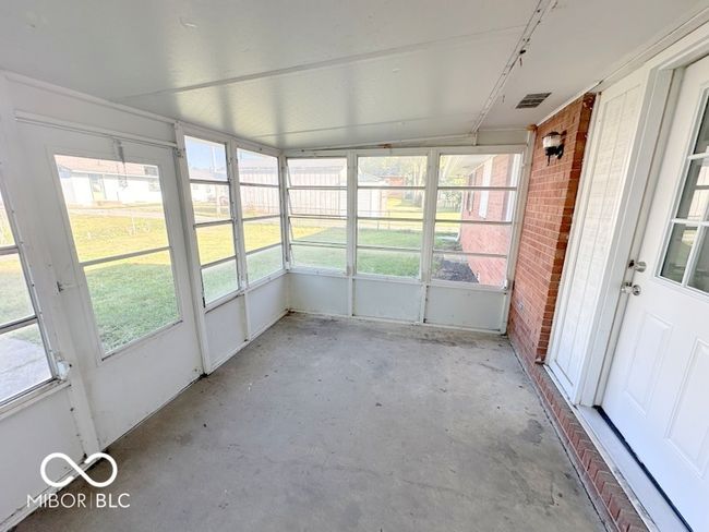 6733 S Cross St, House other with 4 bedrooms, 2 bathrooms and null parking in Pendleton IN | Image 25