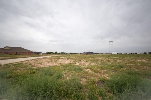 29 Carter Ranch Trl, Ransom Canyon, TX, 79366-2000 | Card Image