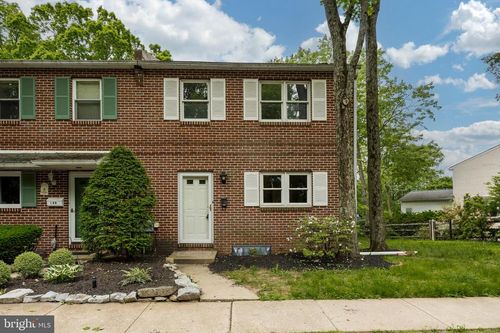 918 Dogwood Ln, COLLEGEVILLE, PA, 19426-1160 | Card Image