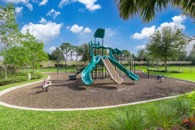 8115 Links Way, House other with 3 bedrooms, 3 bathrooms and null parking in Port St Lucie FL | Image 75