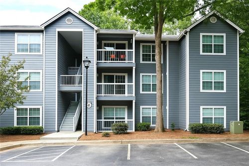 5207 Santa Fe Pkwy, Sandy Springs, GA, 30350-6827 | Card Image