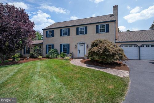 85 N Spring Ln, PHOENIXVILLE, PA, 19460-2621 | Card Image