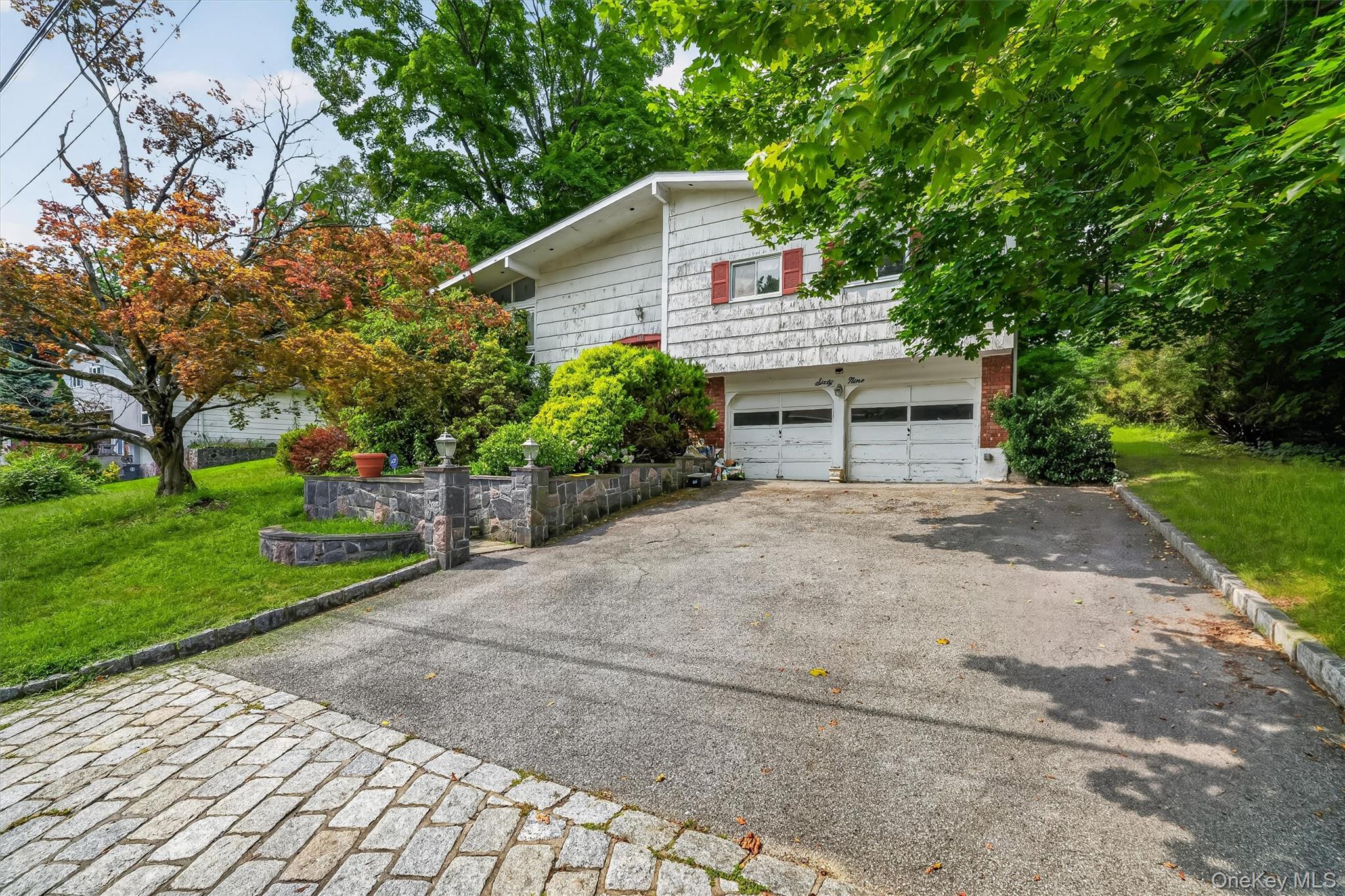 Residential in Greenburgh 4