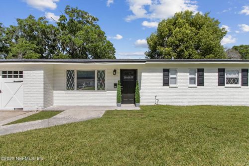2850 Loran Dr E, Jacksonville, FL, 32216-7812 | Card Image