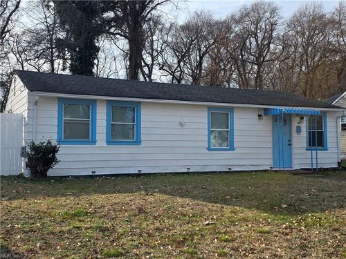 79 Jordan Dr, Hampton, VA, 23666-4162 | Card Image