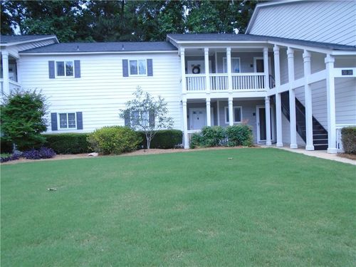 63 Middleton Ct Se, Smyrna, GA, 30080-8053 | Card Image