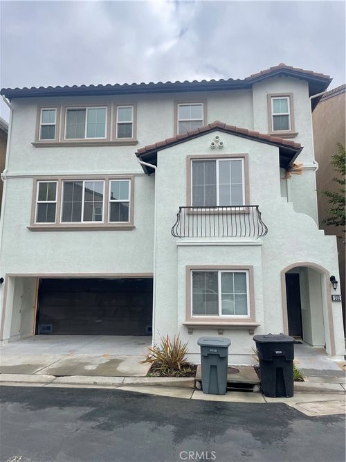 202-2889 Plaza Del Amo, Torrance, CA, 90503 | Card Image