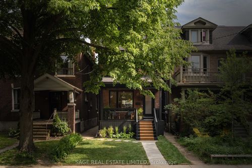 21 Galley Ave, Toronto, ON, M6R1G9 | Card Image