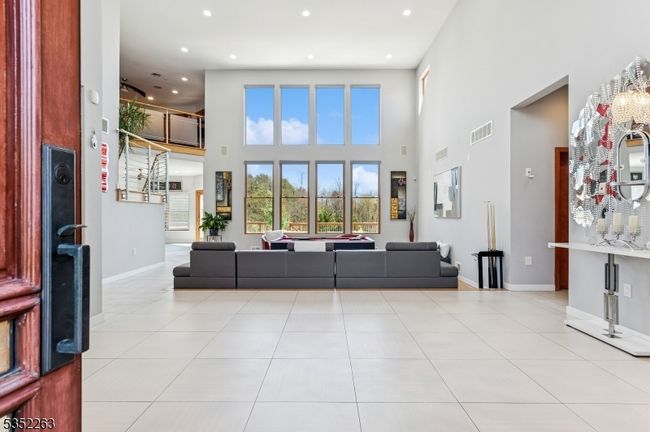 5 Holdman Pl, House other with 6 bedrooms, 5 bathrooms and null parking in Millstone Twp NJ | Image 5