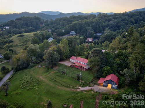 48 Silent Forest Dr, Canton, NC, 28716-6728 | Card Image