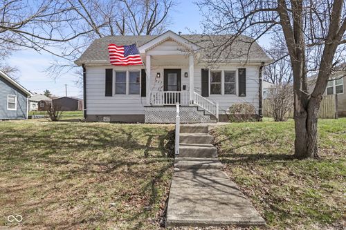 227 Jefferson St, Pendleton, IN, 46064-1131 | Card Image