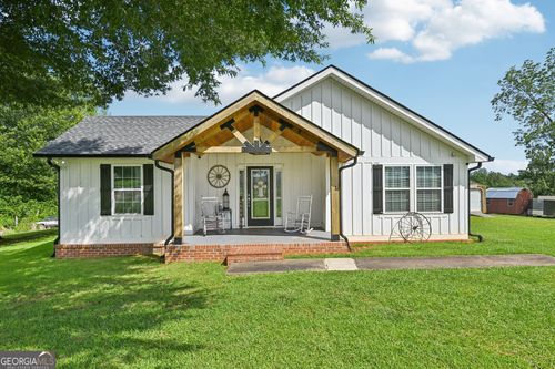 75 Davis Mclendon Way, Newnan, GA, 30263-3193 | Card Image