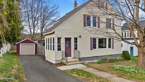 94 1st St, Dalton, MA, 01226 | Card Image