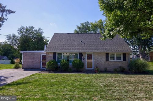 2524 Miller Rd, EAST PETERSBURG, PA, 17520-1630 | Card Image