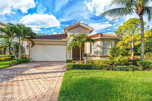 9101 Spanish Moss Way, BONITA SPRINGS, FL, 34135-2902 | Card Image
