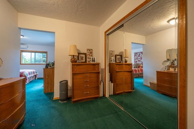 1077 Us Highway 89 S, House other with 3 bedrooms, 3 bathrooms and null parking in Gardiner MT | Image 31